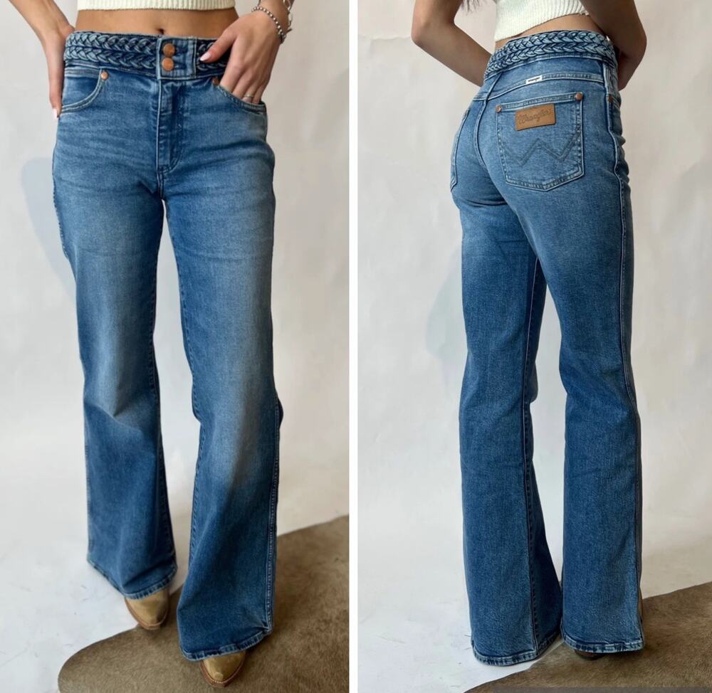 Wrangler Women’s Size 25 X 30 Carly Braided Waistband Flare Jeans Mid Rise